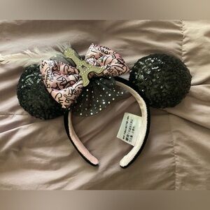 Sequin Minnie Mouse Ears Headband with Pink Bow